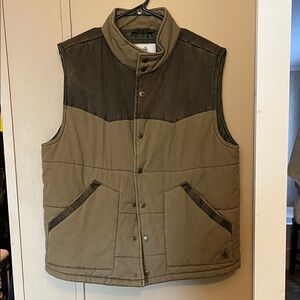 Men's Two-Tone Sleeveless Jacket